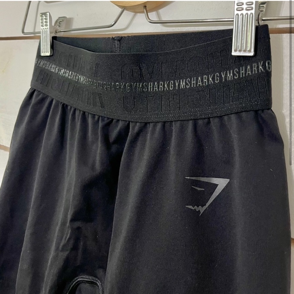 GYMSHARK VISION SPORTS BRA AND LEGGINGS - Picture 2 of 7